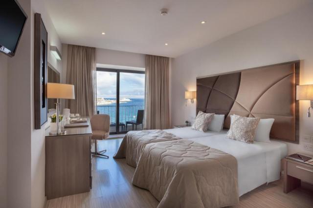 Plaza Hotels