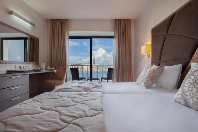 Plaza Hotels