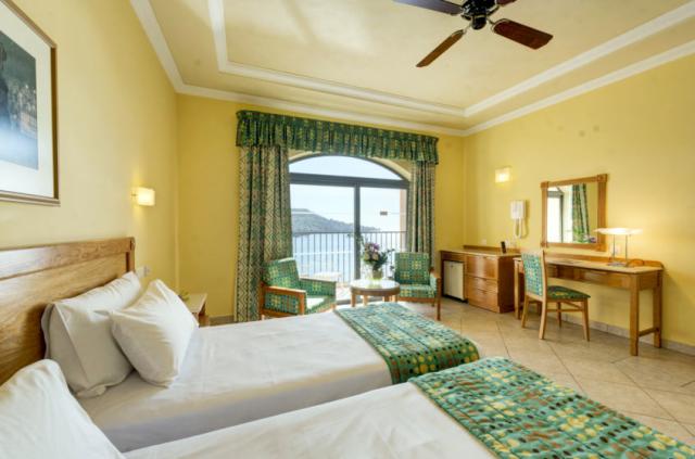 Paradise Bay
