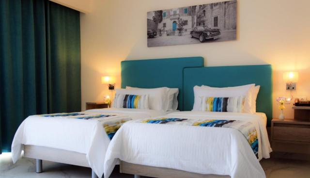 Riviera Resort & Spa