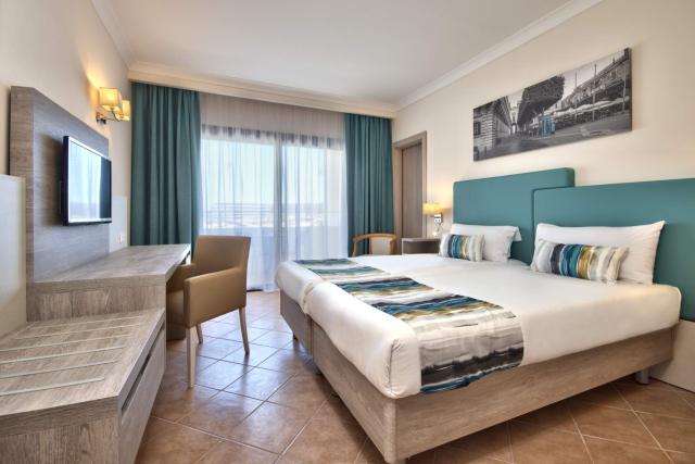 Riviera Resort & Spa