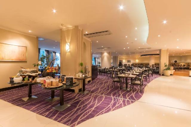 Hotel Radisson Blu Golden Sands Resort 