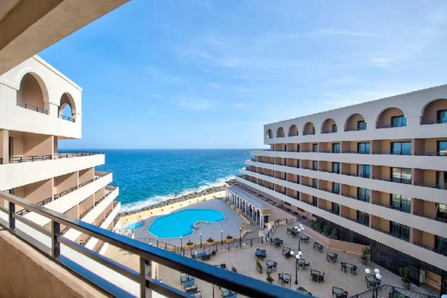 Radisson Blu St. Julian's