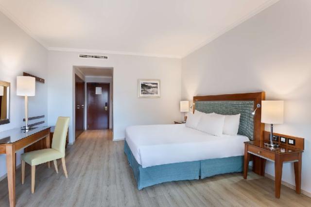 Radisson Blu St. Julian's