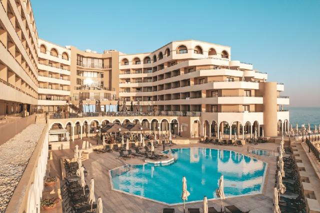 Radisson Blu St. Julian's