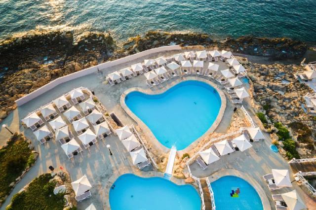 Radisson Blu St. Julian's