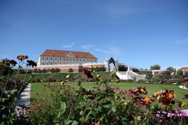Advent a Schloss Hofban és Pozsonyban
