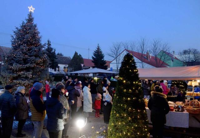 Történelmi időutazás advent idején Nagyszombat