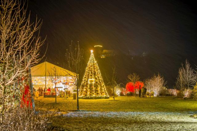 Történelmi időutazás advent idején Nagyszombat