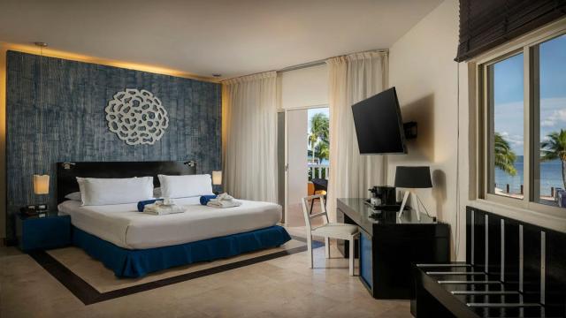 Ocean Maya Royale