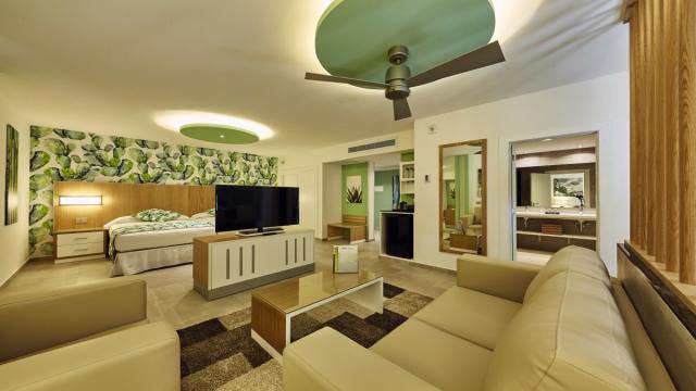Club RIU Tequila