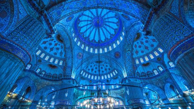 Izmir És Isztambul: Időutazás Törökország Szívében