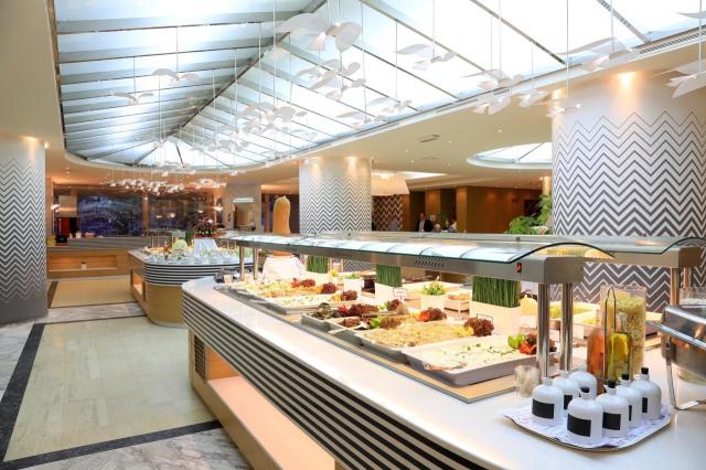 Eden Roc Resort