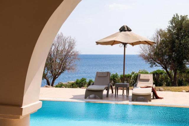 Kresten Royal Vilas & Spa