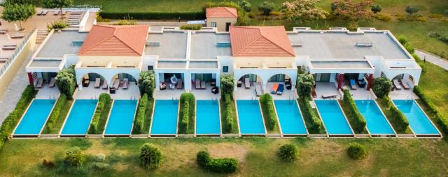 Kresten Royal Vilas & Spa