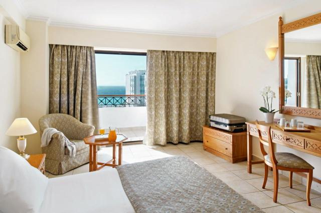 Mitsis Hotels Petit Palais