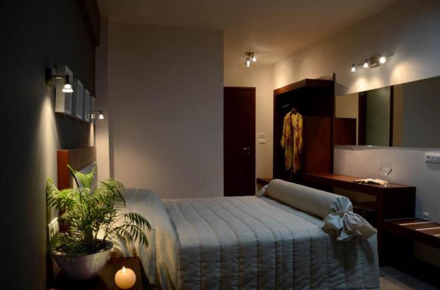 Amphitryon Boutique Hotel