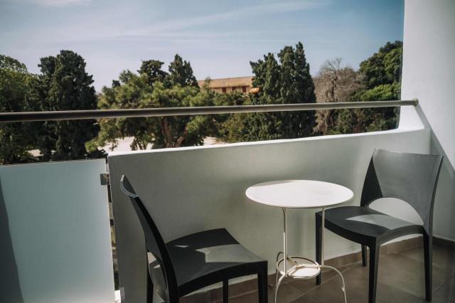 Amphitryon Boutique Hotel