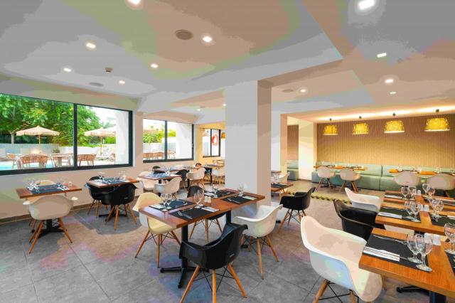 Amphitryon Boutique Hotel