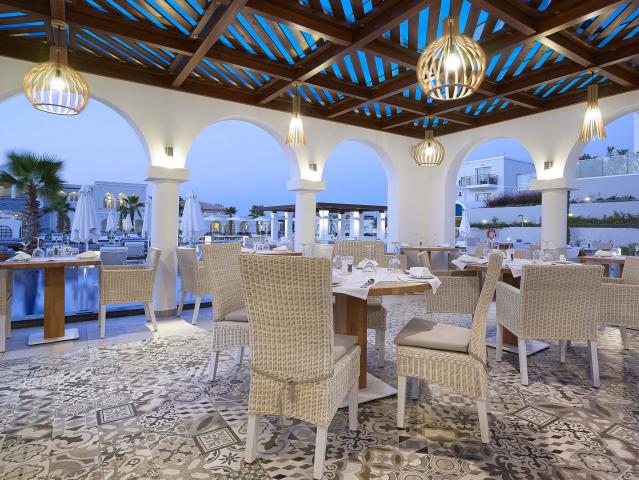 Anemos Luxury Grand Resort