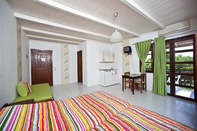 Ledra Maleme Hotel