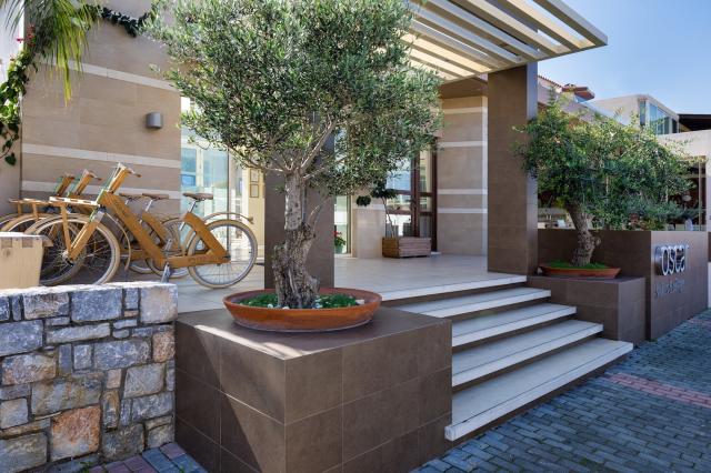 Oscar Suites & Village Hotel
