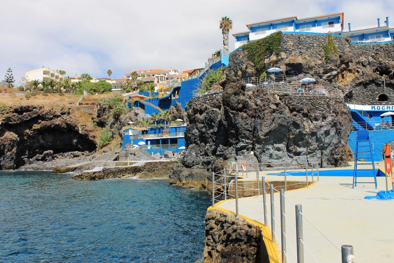 Hotel Roca Mar
