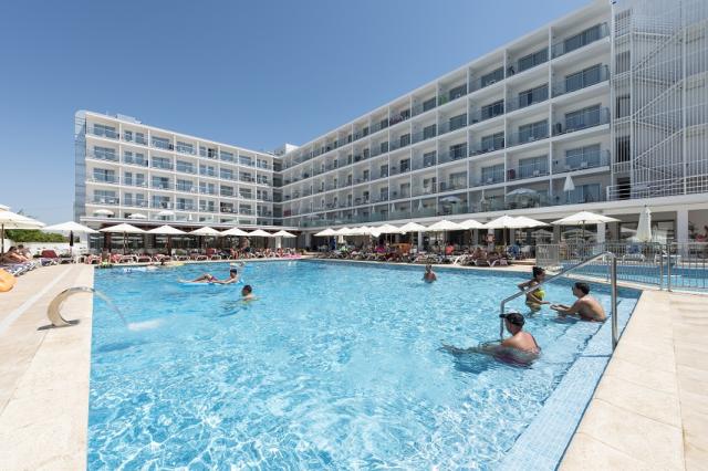 Hotel Alua Leo