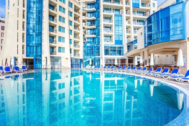 Blue Pearl Hotel 