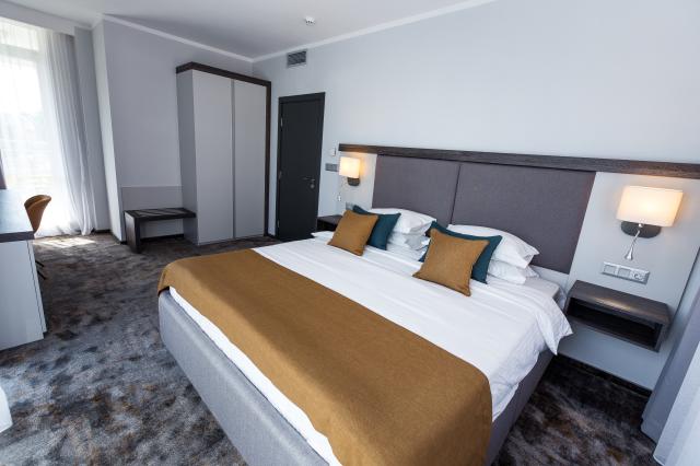 Best Western Plus Premium Inn & Casino
