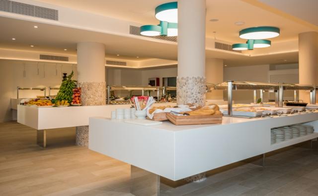 HOVIMA La Pinta Beachfront Family Hotel