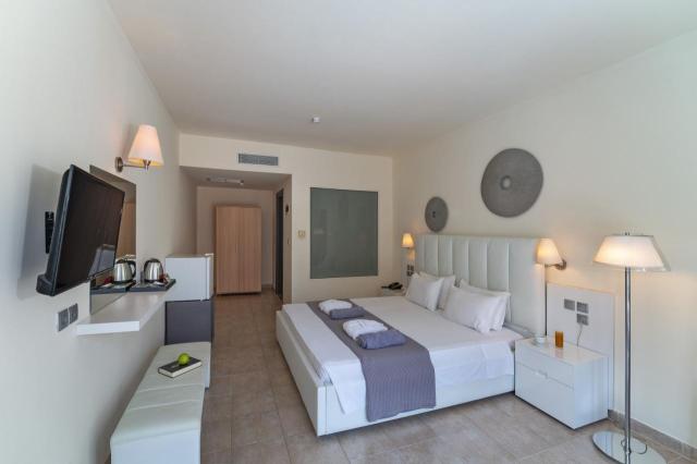  All Senses Ocean Blue Seaside Resort & Spa