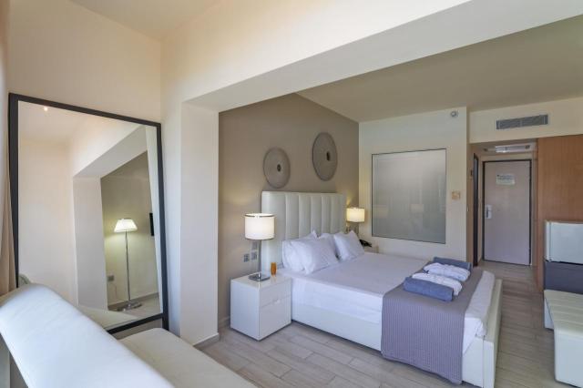  All Senses Ocean Blue Seaside Resort & Spa