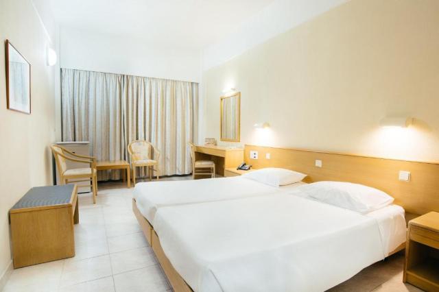 Riviera Hotel