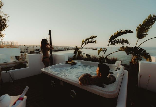 Kahlua Boutique Hotel