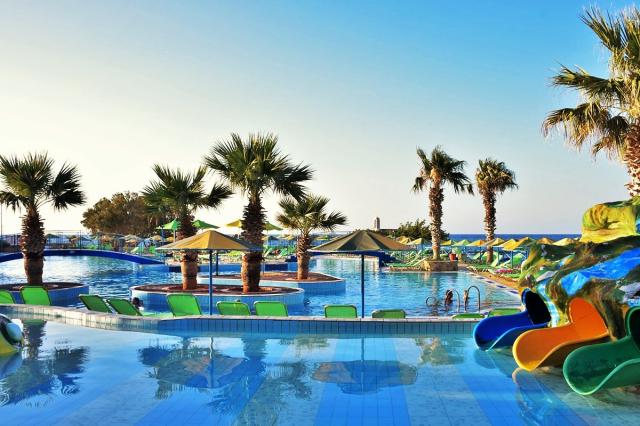 Eri Beach & Village