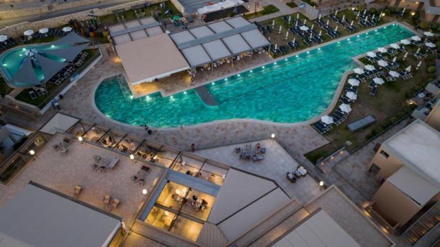 Kiani Beach Resort