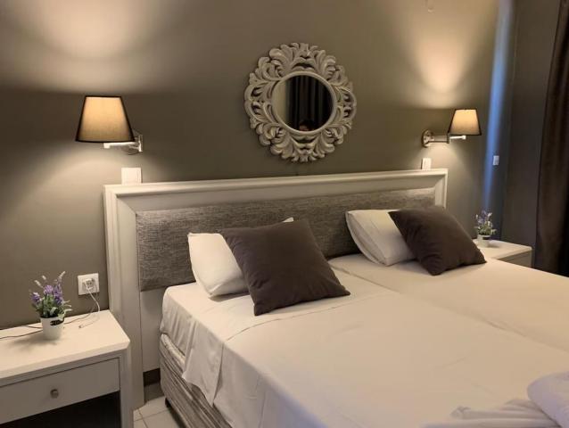 Alkyonides Hotel