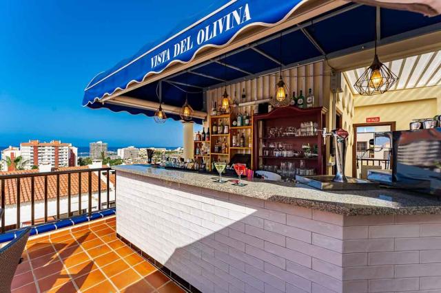 Klayman Olivina Aparthotel