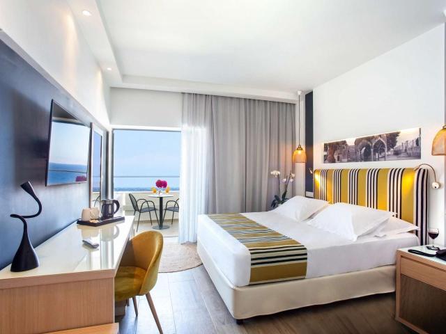 Mercure Rhodes Alexia
