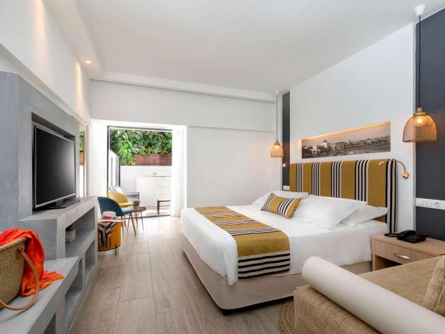 Mercure Rhodes Alexia