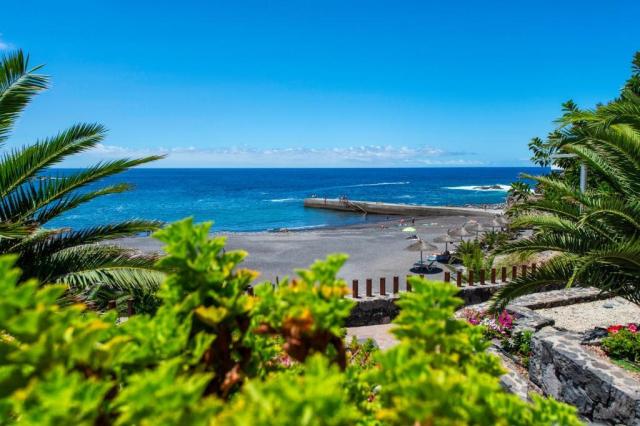 Atlantic Holiday Hotel