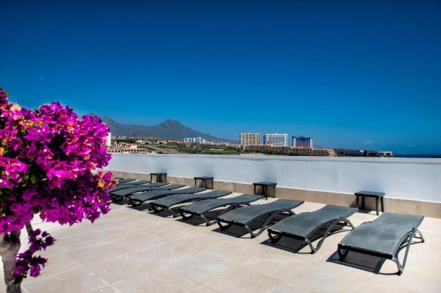 Atlantic Holiday Hotel