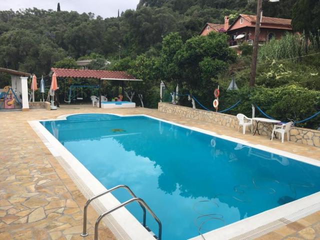 Andromaches Holiday Apartments