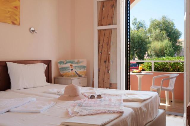 Canal d'Amour Village Apartments