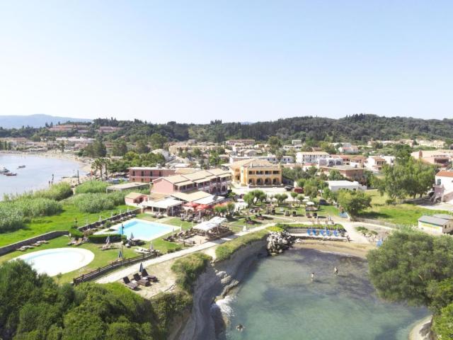 Canal d'Amour Village Apartments