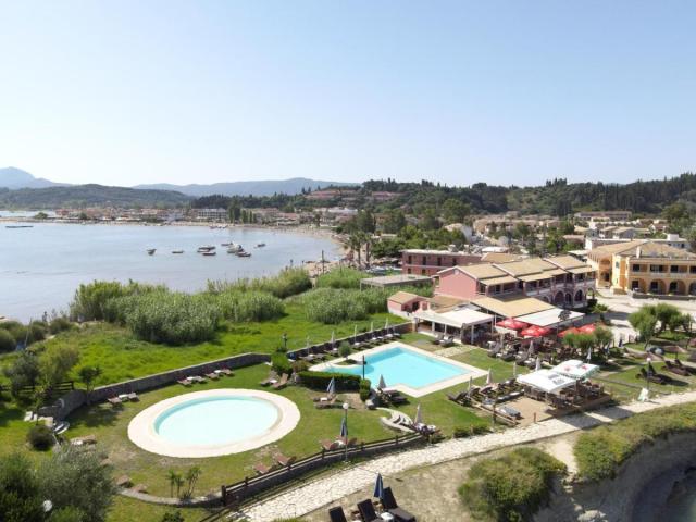 Canal d'Amour Village Apartments