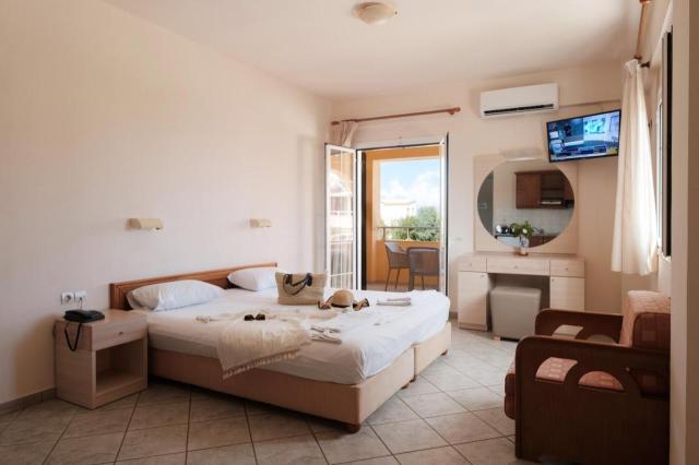 Canal d'Amour Village Apartments
