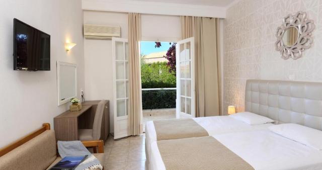 Nefeli Hotel