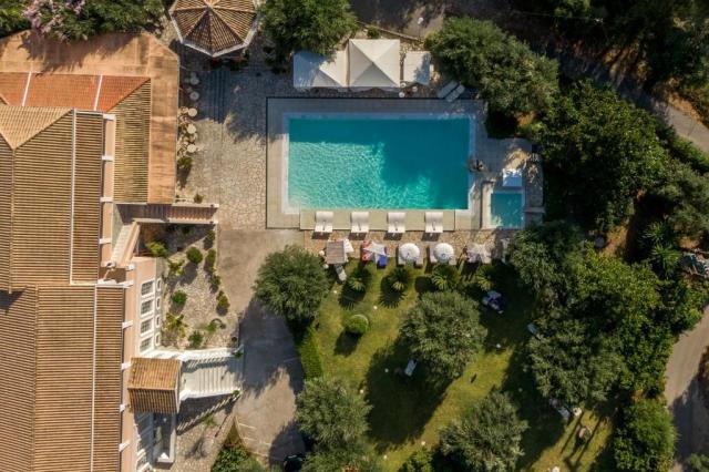 Nefeli Hotel